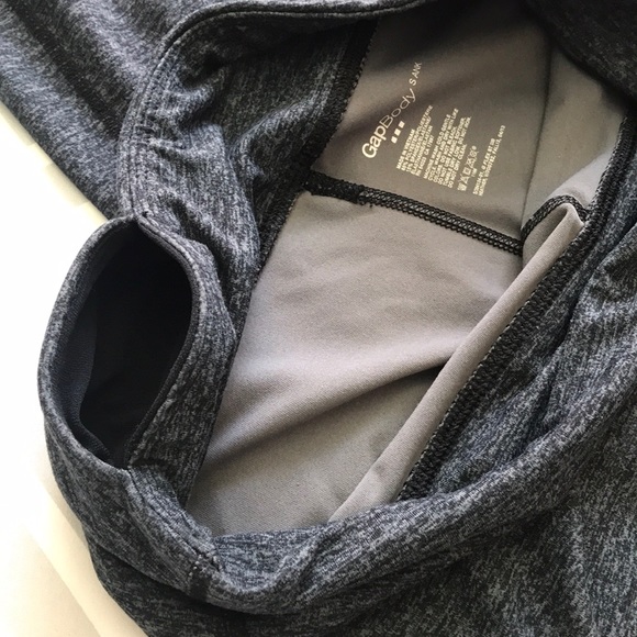 GAP Workout Pants - Picture 5 of 5